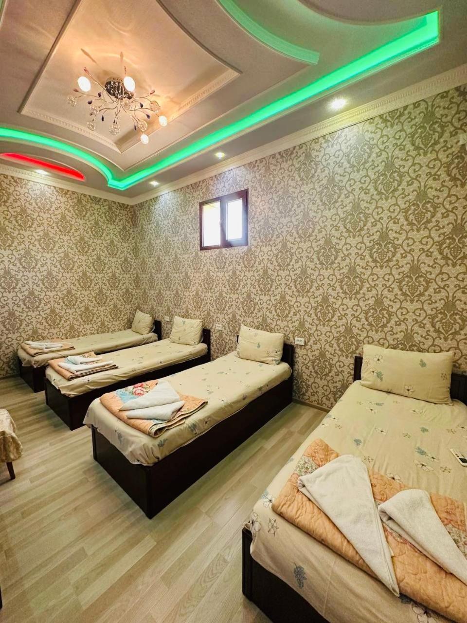 Yusuf Gold House 호텔 사마르칸트 외부 사진